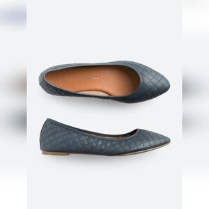 Report Quilted Pointed-Toe Ballet Flats - Gray Blue